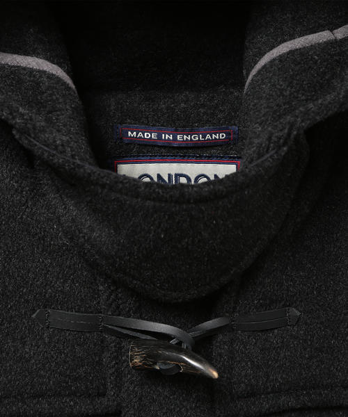 LONDON TRADITION(ロンドントラディション)の「LONDON Tradition / ウールダッフルコート(ダッフルコート・レディース・オフホワイト/ネイビー/キャメル/グレイッシュベージュ/オレンジ/ブラック・36/38)」の10枚目の写真