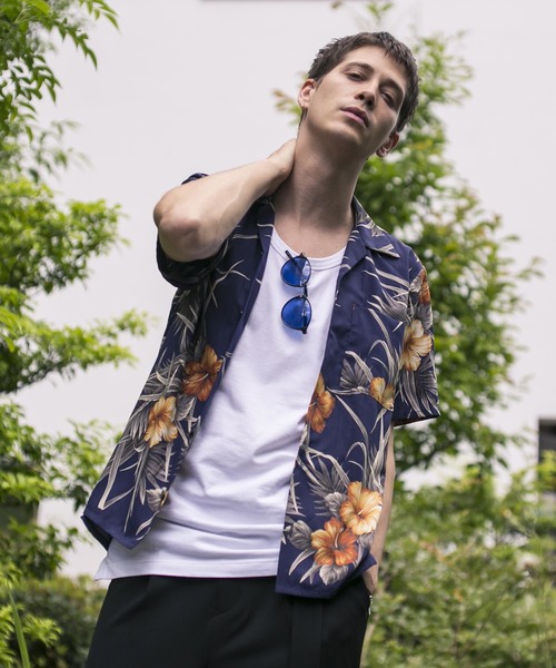 STUDIOUS(ステュディオス)の「【STUDIOUS】フラワープリントオープンカラーシャツ(シャツ/ブラウス・メンズ・ネイビー/ホワイト/ブラック・1/2/3)」の3枚目の写真