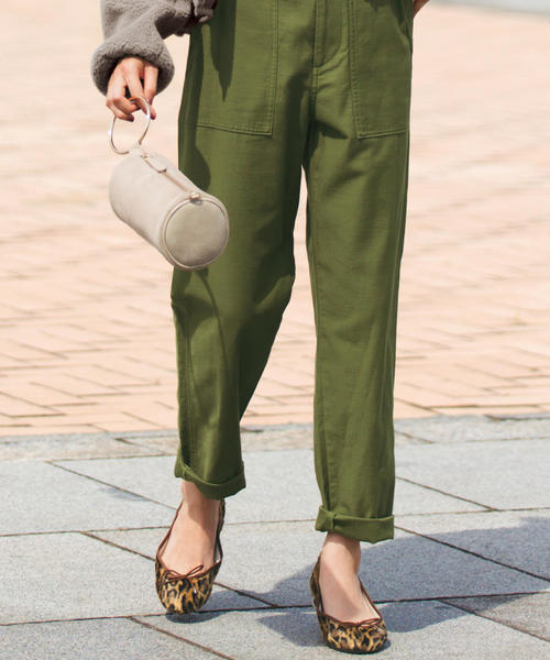 CHRISTIAN VILLA（クリスチャンヴィラ）の「CHRISTIAN VILLA FM RNG ツツガタ2WAYバッグ ◆（ショルダーバッグ・レディース・ブラック/ベージュ/その他1・FREE）」の4枚目の写真