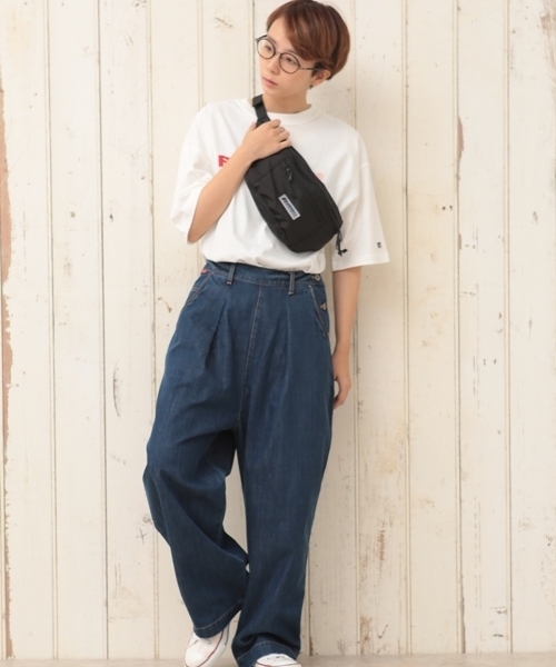 Cepo セポ の サイドボタンデニムタックパンツ デニムパンツ Wear