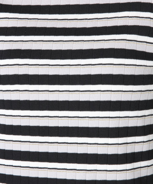 LOWRYS FARM(ローリーズファーム)の「マルチボーダーメローT 806394(Tシャツ/カットソー・レディース・ブラック/アイボリー/バーガンディー/ブラウン・MEDIUM/LARGE)」の16枚目の写真