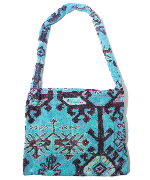 Free Peddler Market(フリーペドラーマーケット)の「Fresco Towels メッセンジャーBag(メッセンジャーバッグ・レディース・A/B/C/F/D・FREE)」の6枚目の写真