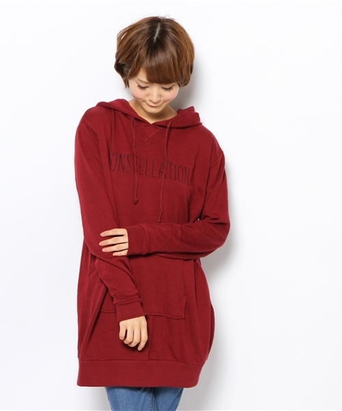 one after another NICE CLAUP(ワンアフターアナザーナイスクラップ)の「【ナイスクラップ】裏毛パーカー(Tシャツ/カットソー・レディース・ブルー/ブラック/グレー/ボルドー・FREE)」の12枚目の写真