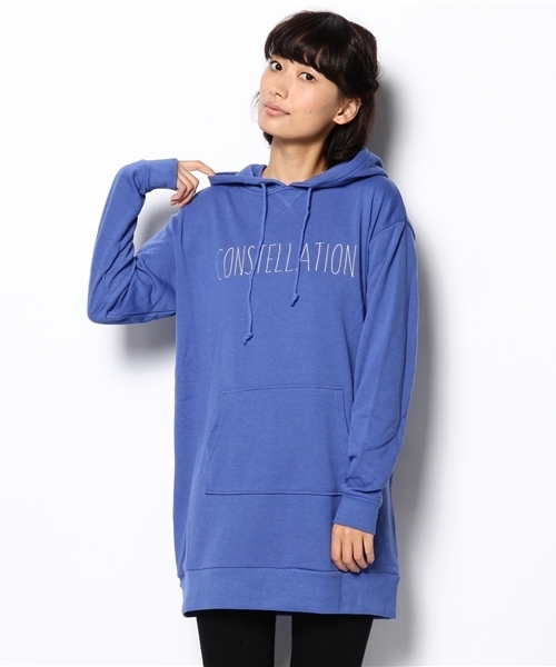 one after another NICE CLAUP(ワンアフターアナザーナイスクラップ)の「【ナイスクラップ】裏毛パーカー(Tシャツ/カットソー・レディース・ブルー/ブラック/グレー/ボルドー・FREE)」の1枚目の写真