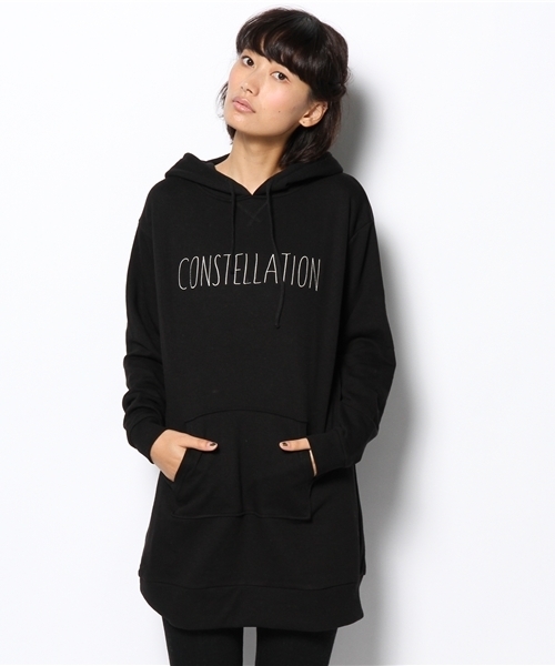 one after another NICE CLAUP(ワンアフターアナザーナイスクラップ)の「【ナイスクラップ】裏毛パーカー(Tシャツ/カットソー・レディース・ブルー/ブラック/グレー/ボルドー・FREE)」の2枚目の写真