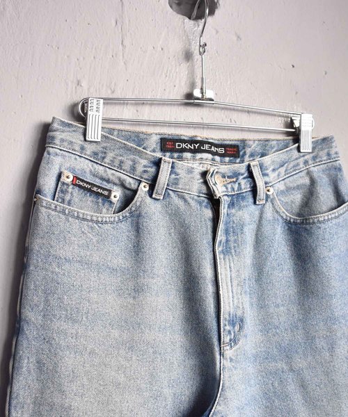 DKNY(ディーケーエヌワイ)の「【ヴィンテージ古着】90's DKNY デニムパンツ(デニムパンツ・メンズ・ブルー・SMALL)」の2枚目の写真