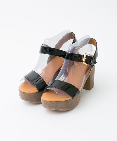 NANO universe(ナノユニバース)の「Fレザーコンビネーション太ヒールサンダル(サンダル・レディース・ベージュ/ブラック・38/36/35/37)」の9枚目の写真