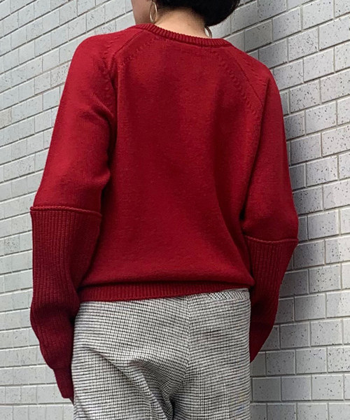 Munich(ミューニック)の「アームウォーマープルオーバーニット(ニット/セーター・レディース・ネイビー/グレー/レッド/アイボリー・FREE)」の8枚目の写真