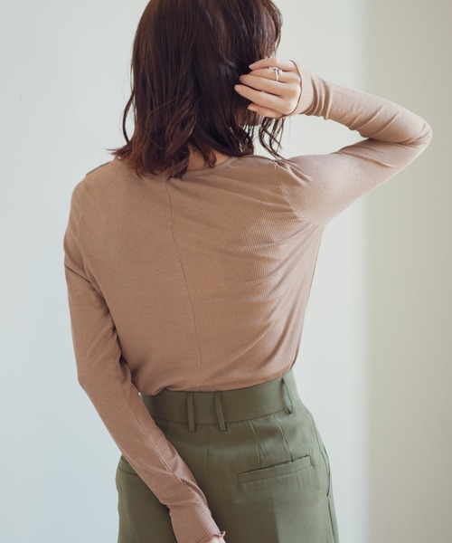 Aunt Marie's（アントマリーズ）の「AUNT MARIE'S メロウリブロングスリーブカットソー（Tシャツ/カットソー・レディース・ブラック/パープル/ブラウン/ベージュ・FREE）」の8枚目の写真