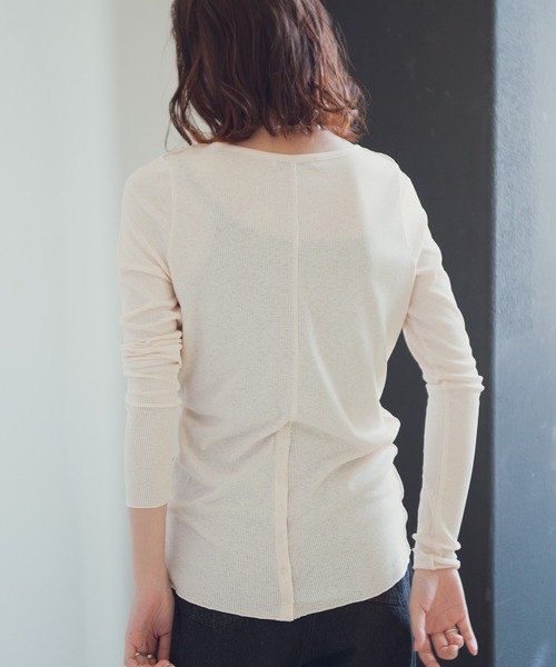 Aunt Marie's（アントマリーズ）の「AUNT MARIE'S メロウリブロングスリーブカットソー（Tシャツ/カットソー・レディース・ブラック/パープル/ブラウン/ベージュ・FREE）」の16枚目の写真