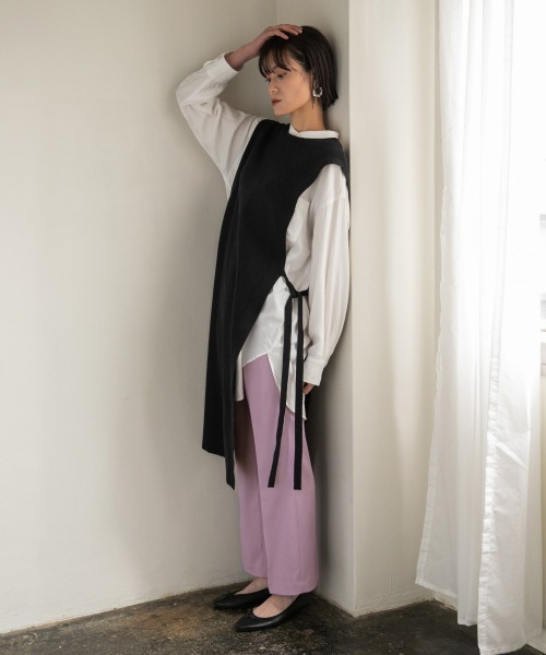 LOWRYS FARM（ローリーズファーム）の「カラーセンタープレスフレアパンツ　865050（その他パンツ・レディース・パープル/ブラウン/アイボリー・MEDIUM/LARGE）」の5枚目の写真