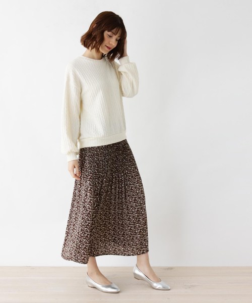 grove(グローブ)の「【LLあり】ふくれケーブルプルオーバー+フラワープリーツスカートセット(セットアップ・レディース・ブラウン系その他/ライトグリーン/アイボリー・04/02/03)」の1枚目の写真