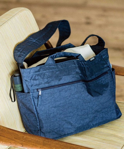 USEDo（ユーズド）の「軽くて丈夫な ナイロンショルダーバッグ