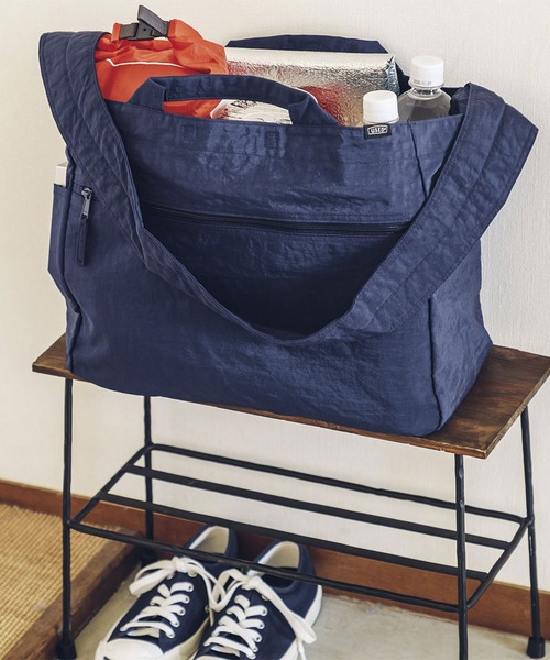 USEDo（ユーズド）の「軽くて丈夫な ナイロンショルダーバッグ