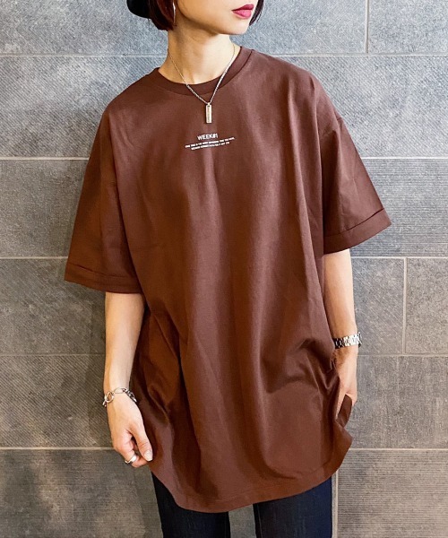 PAGEBOY（ページボーイ）の「プチロゴBIGTシャツ（Tシャツ/カットソー・レディース・ブラック/ブラウン/オフホワイト/グレイッシュベージュ・FREE）」の3枚目の写真