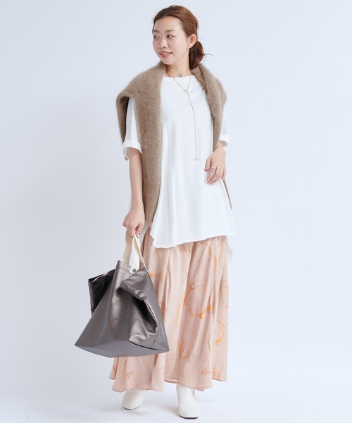 DouDou（ドゥドゥ）の「ボカシ柄プリントスカート（スカート・レディース・ベージュ/チャコールグレー・FREE）」の3枚目の写真