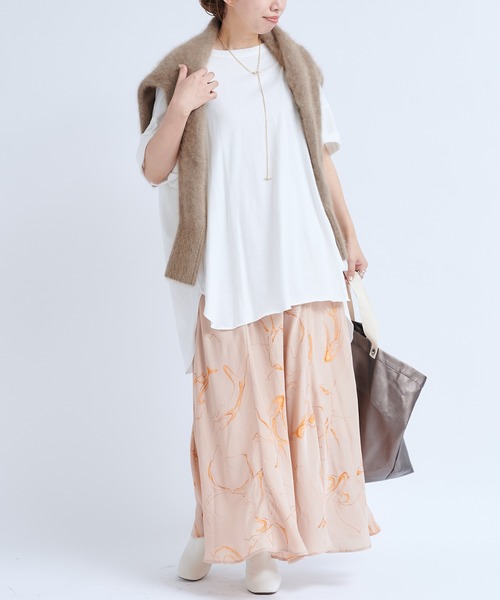 DouDou（ドゥドゥ）の「ボカシ柄プリントスカート（スカート・レディース・ベージュ/チャコールグレー・FREE）」の5枚目の写真