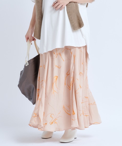 DouDou（ドゥドゥ）の「ボカシ柄プリントスカート（スカート・レディース・ベージュ/チャコールグレー・FREE）」の9枚目の写真