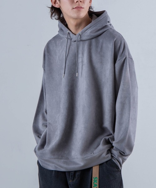 WEGO（ウィゴー）の「WEGO/フェイクスエードプルパーカー（パーカー・メンズ・ブラック/ベージュ/キャメル/パープル系その他/ブラウン系その他/サックスブルー・LARGE/MEDIUM）」の4枚目の写真