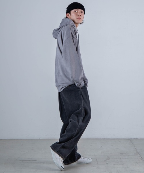 WEGO（ウィゴー）の「WEGO/フェイクスエードプルパーカー（パーカー・メンズ・ブラック/ベージュ/キャメル/パープル系その他/ブラウン系その他/サックスブルー・LARGE/MEDIUM）」の11枚目の写真