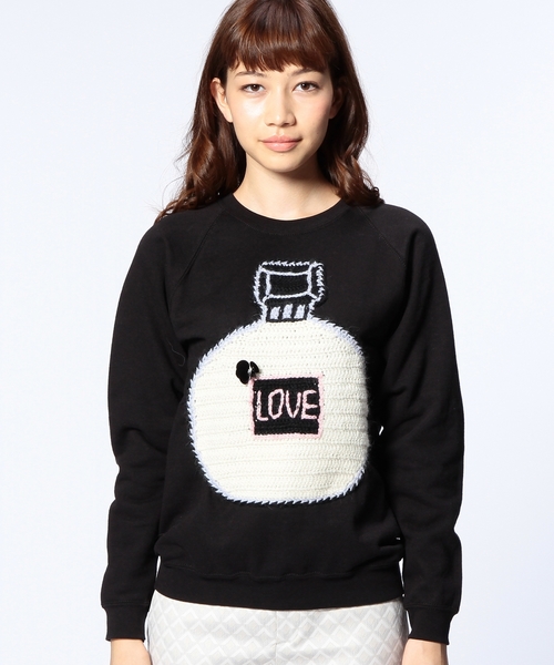 UNITED ARROWS（ユナイテッドアローズ）の「＜MICHAELA BUERGER(ミカエラ　バーガー)＞ LOVE スウェット（スウェット・レディース・ブラック・X-SMALL）」の2枚目の写真