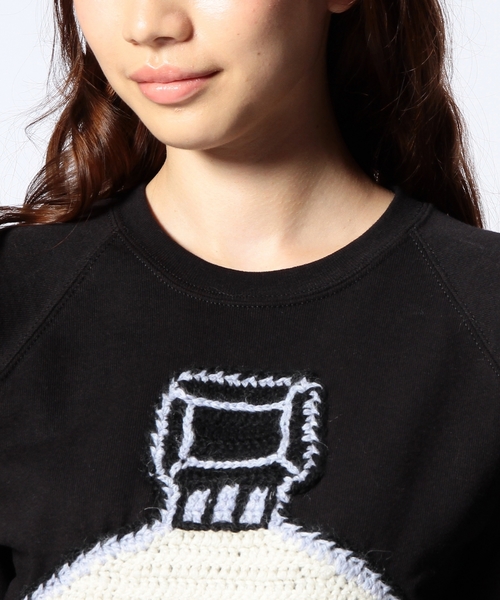 UNITED ARROWS（ユナイテッドアローズ）の「＜MICHAELA BUERGER(ミカエラ　バーガー)＞ LOVE スウェット（スウェット・レディース・ブラック・X-SMALL）」の5枚目の写真