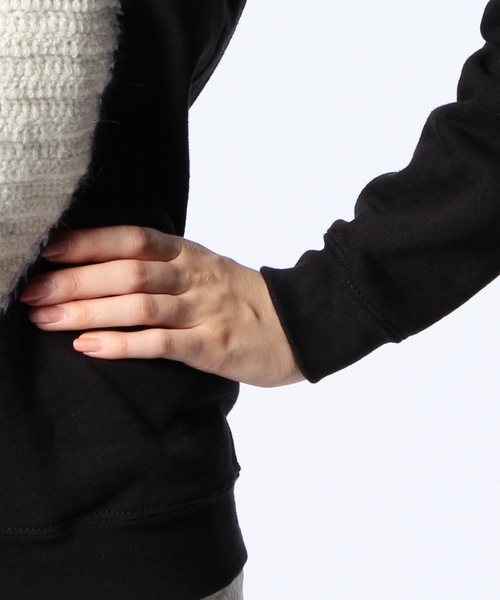 UNITED ARROWS（ユナイテッドアローズ）の「＜MICHAELA BUERGER(ミカエラ　バーガー)＞ LOVE スウェット（スウェット・レディース・ブラック・X-SMALL）」の6枚目の写真