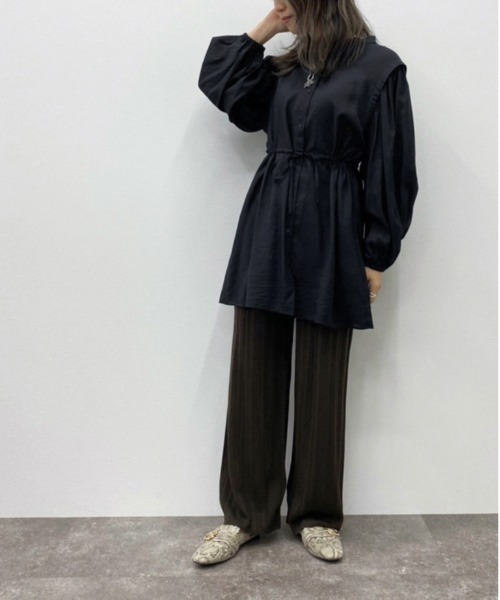 apres jour mignon（アプレジュールミニョン）の「リブ透かしニットパンツ【ZOZOTOWN限定アイテム】（その他パンツ・レディース・ブラック/ブラウン系その他/カーキ/アイボリー・X-LARGE/SMALL/MEDIUM）」の11枚目の写真