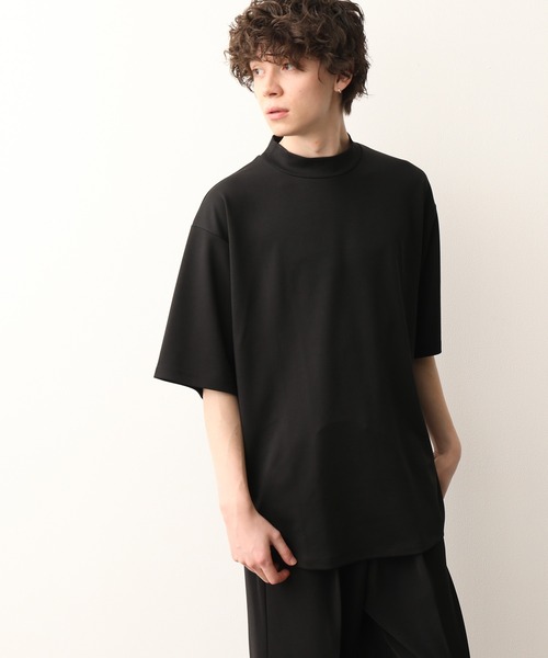 JUNRED(ジュンレッド)の「ラウンドモックネックTEE(Tシャツ/カットソー・メンズ・ホワイト/ブラック/ベージュ・M/L)」の4枚目の写真