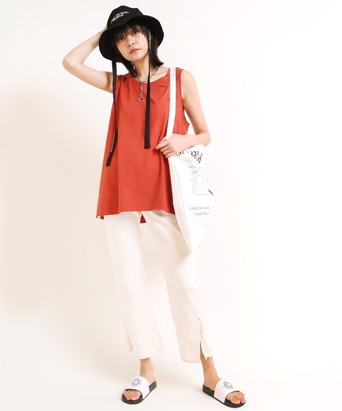 RNA（アールエヌエー）の「R3830 スリットルーズスリム（デニムパンツ・レディース・キナリ・MEDIUM/SMALL）」の11枚目の写真