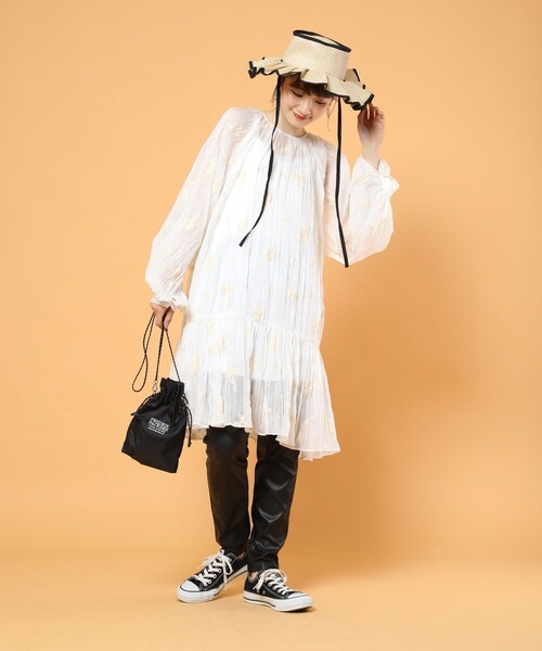 FREAK'S STORE（フリークスストア）の「シアーワッシャー刺繍ミニワンピース（ワンピース・レディース・ブラック/ホワイト/ブルーグリーン・ﾌﾘ-）」の4枚目の写真