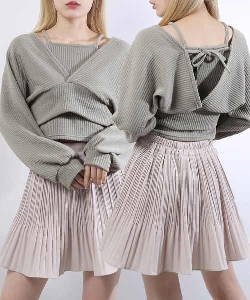 WC（ダブル シー）の「WC/アンサンブルVネックトップス（アンサンブル・レディース・ブラック/カーキ/ホワイト/ライトパープル・FREE）」の4枚目の写真