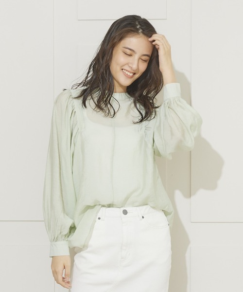 LIPSTAR（リップスター）の「【WEB別注】シアーソデボリュームブラウス（シャツ/ブラウス・レディース・オレンジ/グリーン/ブラック/オフホワイト・M）」の3枚目の写真