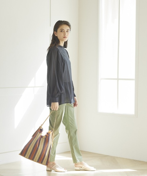 LIPSTAR（リップスター）の「【WEB別注】シアーソデボリュームブラウス（シャツ/ブラウス・レディース・オレンジ/グリーン/ブラック/オフホワイト・M）」の10枚目の写真