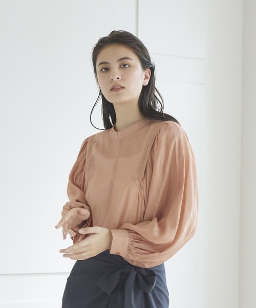 LIPSTAR（リップスター）の「【WEB別注】シアーソデボリュームブラウス（シャツ/ブラウス・レディース・オレンジ/グリーン/ブラック/オフホワイト・M）」の15枚目の写真