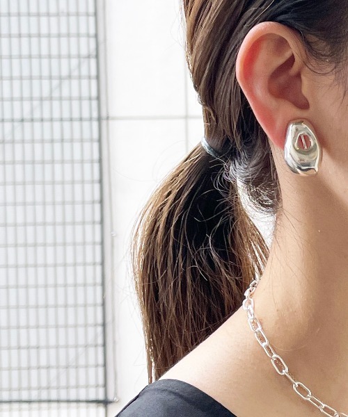 Lemme. レム ピアス Lemme.（レム）の「【Lemme./ レム】Mini Melty Earrings/ピアス