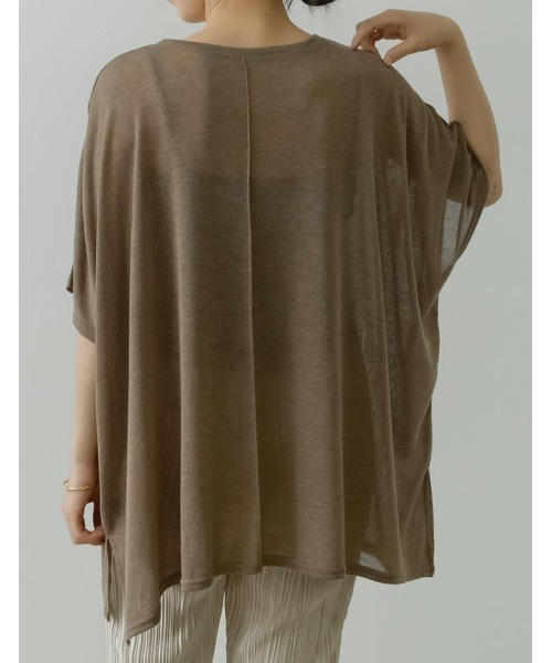 Re:EDIT（リエディ）の「センターシームシアーニットソーポンチョ（Tシャツ/カットソー・レディース・ブラック/アイボリー/ベージュ/ブラウン・MEDIUM/LARGE）」の4枚目の写真