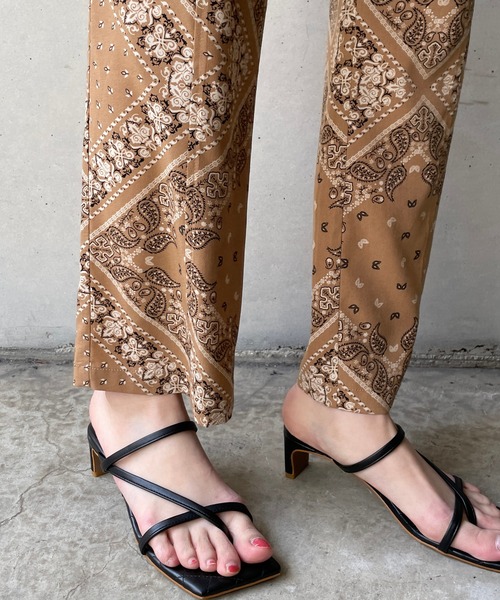 CAPRICIEUX LE'MAGE（カプリシューレマージュ）の「〈新色追加・WEB/一部店舗限定〉プリントイージーパンツ（その他パンツ・レディース・ベージュ/ブルー/ブラック・FREE）」の6枚目の写真