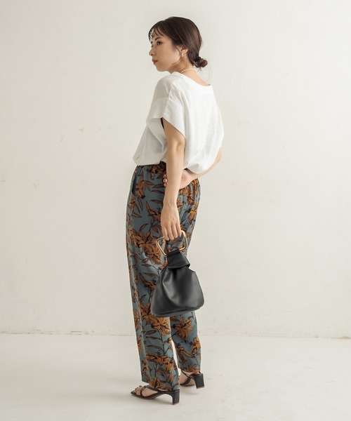 CAPRICIEUX LE'MAGE（カプリシューレマージュ）の「〈新色追加・WEB/一部店舗限定〉プリントイージーパンツ（その他パンツ・レディース・ベージュ/ブルー/ブラック・FREE）」の21枚目の写真