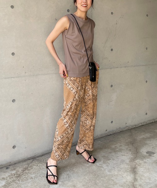 CAPRICIEUX LE'MAGE（カプリシューレマージュ）の「〈新色追加・WEB/一部店舗限定〉プリントイージーパンツ（その他パンツ・レディース・ベージュ/ブルー/ブラック・FREE）」の5枚目の写真