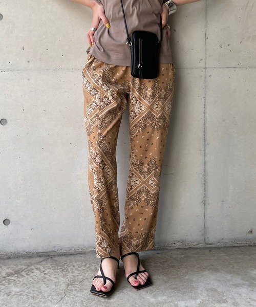 CAPRICIEUX LE'MAGE（カプリシューレマージュ）の「〈新色追加・WEB/一部店舗限定〉プリントイージーパンツ（その他パンツ・レディース・ベージュ/ブルー/ブラック・FREE）」の19枚目の写真