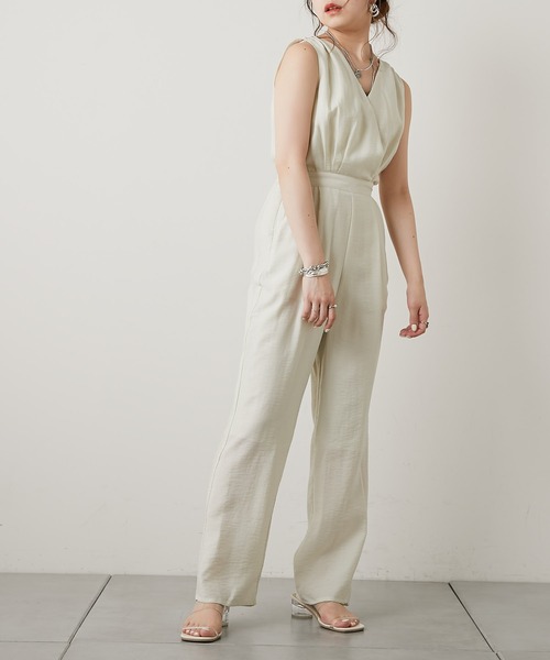 Chico(チコ)の「【SALON by Chico】バックリボンノースリーブコンビネゾン(つなぎ/オールインワン・レディース・ピンク/ライトベージュ・FREE)」の21枚目の写真