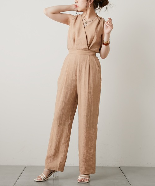 Chico(チコ)の「【SALON by Chico】バックリボンノースリーブコンビネゾン(つなぎ/オールインワン・レディース・ピンク/ライトベージュ・FREE)」の12枚目の写真