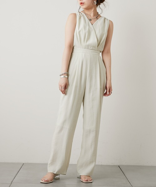 Chico(チコ)の「【SALON by Chico】バックリボンノースリーブコンビネゾン(つなぎ/オールインワン・レディース・ピンク/ライトベージュ・FREE)」の22枚目の写真