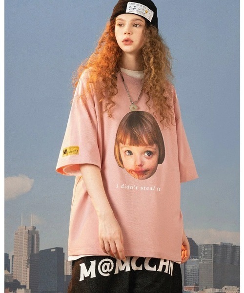 MAMC(エムエーエムシー)の「『MAMC/エムエーエムエーシー』Ice cream kid TEE/アイスクリームキッズデザイン 半袖Tシャツ(Tシャツ/カットソー・レディース・ブラック/ピンク・L)」の2枚目の写真