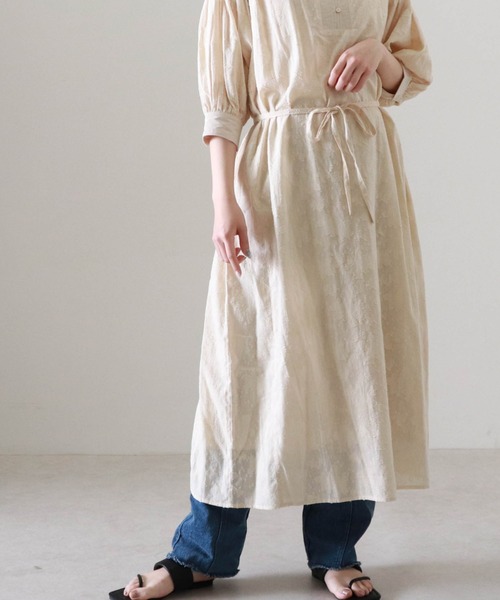 Cheek（チーク）の「コットンドビードルマンヘンリーワンピース（ワンピース・レディース・グレイッシュベージュ/オフホワイト・MEDIUM）」の19枚目の写真