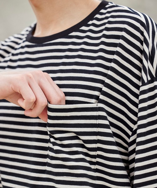 act'm（アクトム）の「1ポケット オーバーサイズ ボーダークルーネック半袖Tシャツ（Tシャツ/カットソー・メンズ・ブラック×グレー/ホワイト系その他・S/M/L）」の18枚目の写真