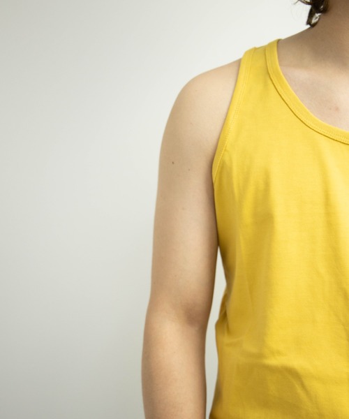 NYLAUS（ナイラス）の「プレーティング天竺 ドライ 接触冷感 ロング丈タンクトップ（タンクトップ・メンズ・ホワイト/ブラック/ベージュ/イエロー/グリーン・LL/M/L）」の9枚目の写真