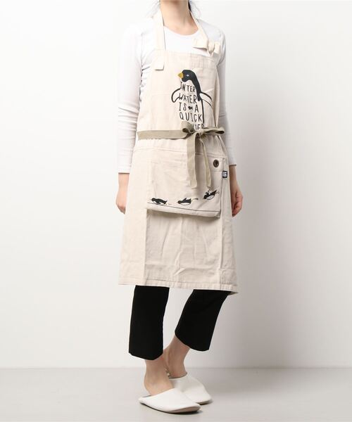 JUGLANS(ユグランス)の「【AND PACKABLE】エプロン/ポケット付き/アンドパッカブル(エプロン・レディース・A/B/C/D/E/F/G/H/I/J/K/L/M/N/O/P/その他1/その他4/その他3/その他2/その他5/Q/R/S/T/V/W/X/Y/Z/U・FREE)」の1枚目の写真