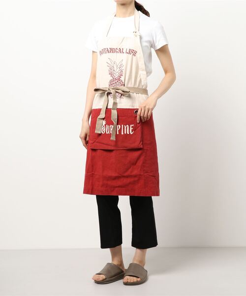 JUGLANS(ユグランス)の「【AND PACKABLE】エプロン/ポケット付き/アンドパッカブル(エプロン・レディース・A/B/C/D/E/F/G/H/I/J/K/L/M/N/O/P/その他1/その他4/その他3/その他2/その他5/Q/R/S/T/V/W/X/Y/Z/U・FREE)」の20枚目の写真